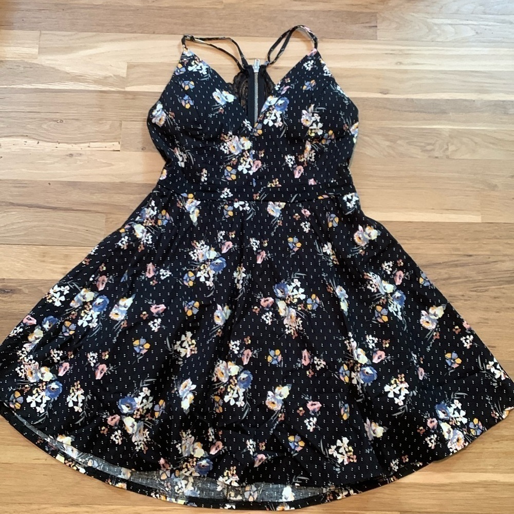 Honey and Rosie Spaghetti Strap Lace Back Fit & Flare Floral Dress Women’s L